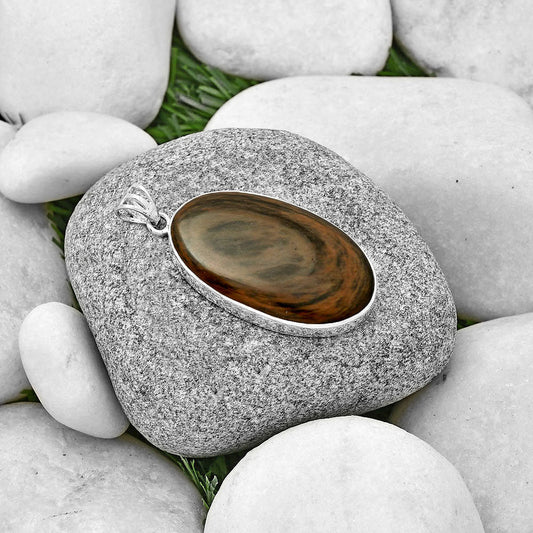 Natural Hypersthene - Canada Pendant P-1001 SDP128496